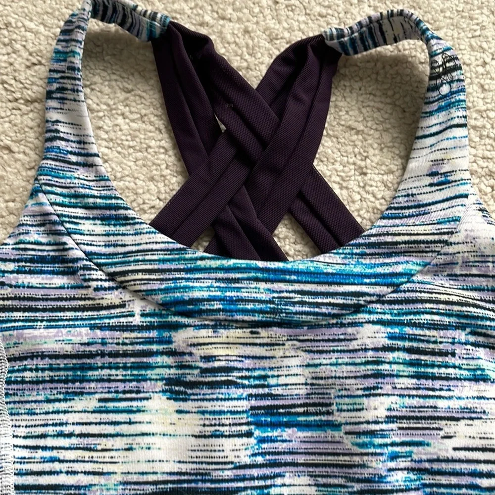lululemon athletica size am